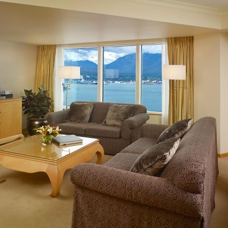 Pan Pacific Vancouver Habitación foto Living room