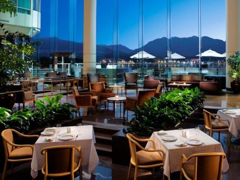 Pan Pacific Vancouver Exterior foto The restaurant