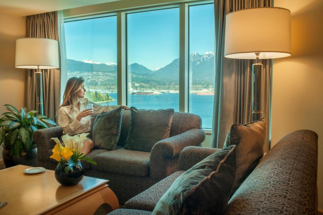 Pan Pacific Vancouver Exterior foto A guest suite at the Pan Pacific Vancouver